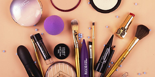 make-up kit